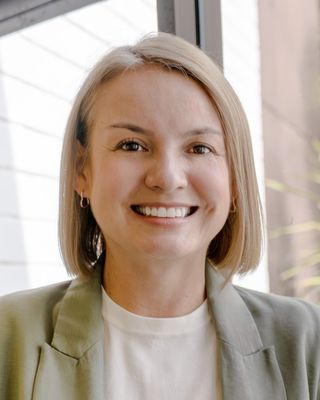 Photo of Lorena Echeverry, Counsellor, NZAC - Provisional
