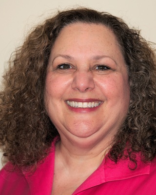 Photo of Leslie Abrams, Psychologist in Deerfield, IL