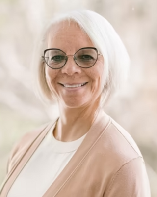 Photo of Kim Moses, Clinical Social Work/Therapist, LCSW