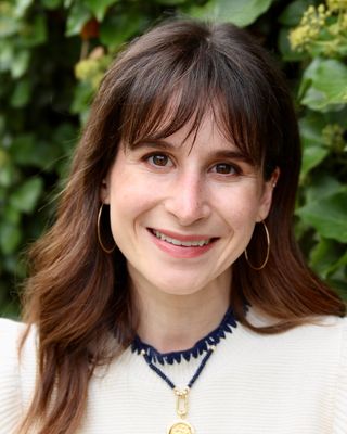 Photo of McEllen Lawrence, Pre-Licensed Professional, MSW, PsyD