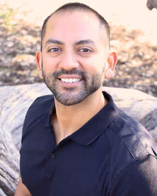 Photo of Orlando Zuniga, Marriage & Family Therapist in Beverly Hills, CA