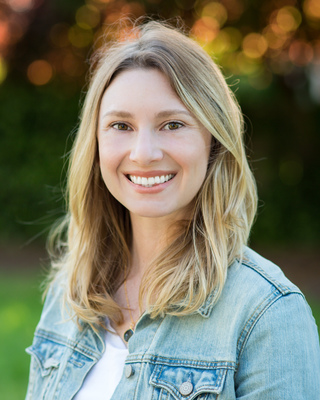 Photo of Stephanie Domek, Marriage & Family Therapist in Land Park, Sacramento, CA