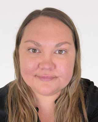 Photo of Lindsey Houle, Psychiatric Nurse Practitioner, PMHNP