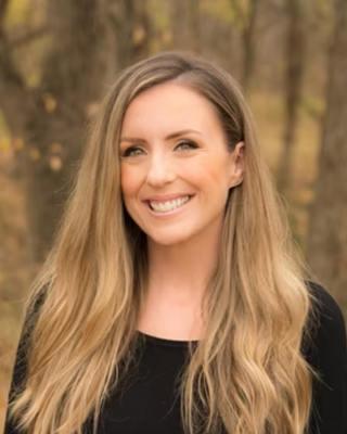 Photo of Ashley Carney, Clinical Social Work/Therapist, LCSW