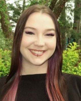 Photo of Rowan Buscemi, Clinical Social Work/Therapist