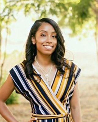 Photo of Corion Ogunleye, Marriage & Family Therapist, LMFT