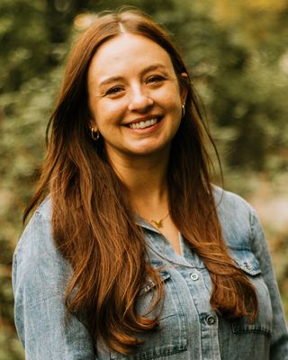 Photo of Lindsay Phillips, Clinical Social Work/Therapist, LCSW