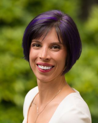 Photo of Brianna Toomes, Marriage & Family Therapist, LMFT, AASECT