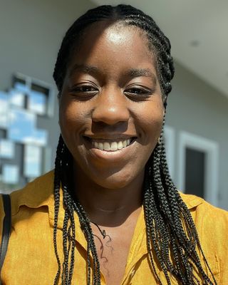 Photo of Rae Nyakako, Clinical Social Work/Therapist, LICSW