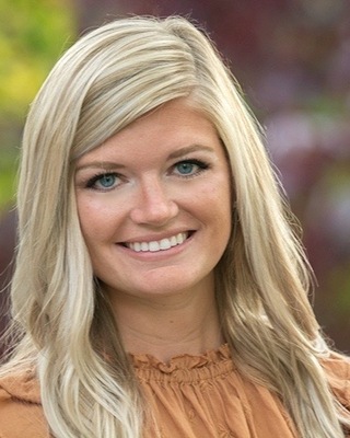 Photo of Emily Geissel, Counselor in Ashville, OH