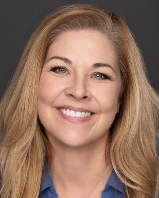 Photo of Leighton Greer Looney, Marriage & Family Therapist Associate, AMFT