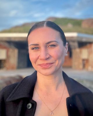 Photo of Ky Towle - Ky Towle I AuDHD I Trauma I LGBTQ, Registered Psychotherapist (Qualifying), MA, MACP