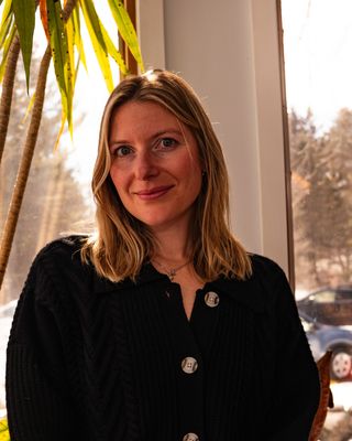 Photo of Mikaela Coger, Clinical Social Work/Therapist, LICSW