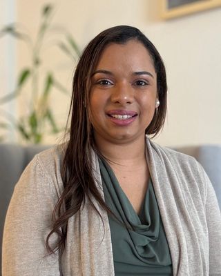 Photo of Melany Montrond, Clinical Social Work/Therapist, MSW, LICSW