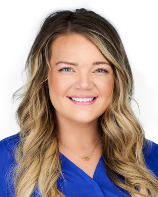 Photo of Amber Asher, Clinical Social Work/Therapist, LISW