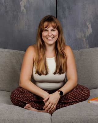 Photo of Shelby Milhoan, Counselor, MS, LCPC, LPC