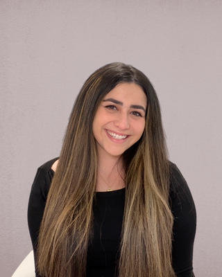 Photo of Leah Levine, Registered Psychotherapist, RP