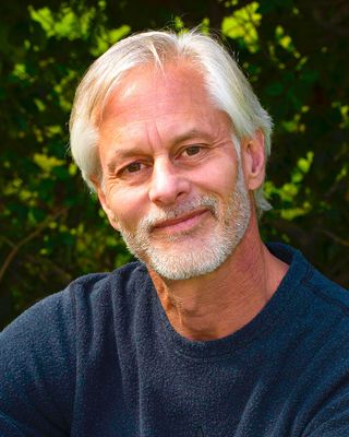 Photo of Thomas Grubba, Marriage & Family Therapist, MA, LMFT