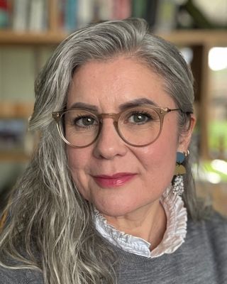Photo of Zoe Edwards, Psychotherapist, MUKCP