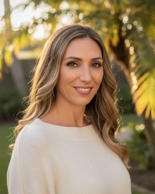 Photo of Stephanie Garcia, Marriage & Family Therapist, MA, LMFT, BCN