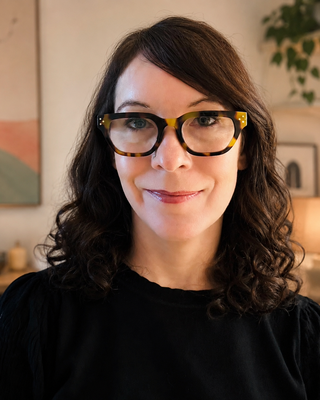 Photo of Jennifer Lowinger, Pre-Licensed Professional, MA