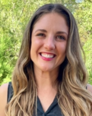 Photo of Natalie Glassburg, Marriage & Family Therapist, LMFT