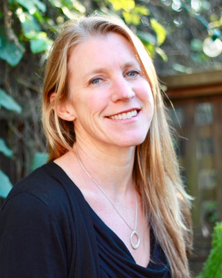 Photo of Ellie Ehrenhaft, Clinical Social Work/Therapist in North Oakland, Oakland, CA