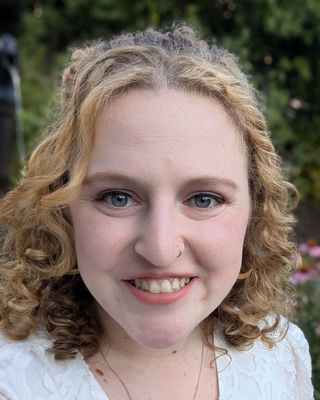 Photo of Sarah Mensch, Clinical Social Work/Therapist, LICSW