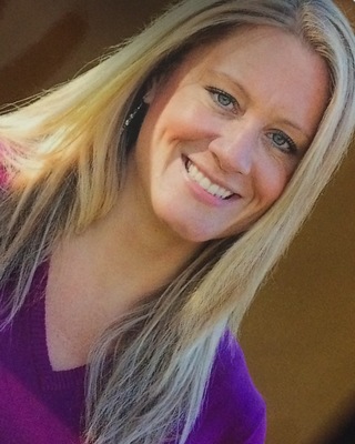 Photo of Dr. Lauren Mott, Licensed Professional Counselor in Flagstaff, AZ