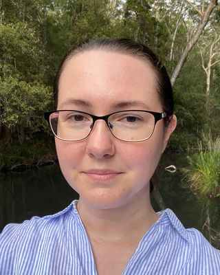 Photo of Dr Emma Brownlow, Psychotherapist, MBBS