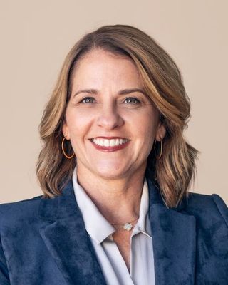 Photo of Jenn Kennedy, Marriage & Family Therapist, LMFT, CSAT, EMDR