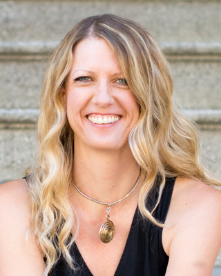 Photo of Caroline McDowell, Marriage & Family Therapist in San Francisco, CA