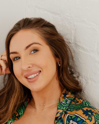 Photo of Rebekka O'Sullivan, Psychotherapist, MA, APCP