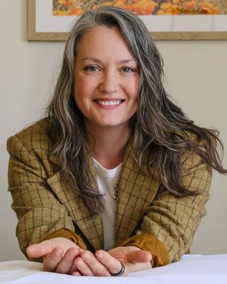 Photo of Leah Smith, Marriage & Family Therapist, MA, LMFT, SEP