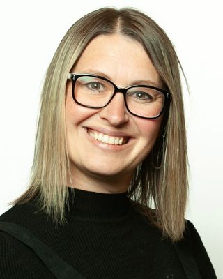 Photo of Stefanie Petersen, Marriage & Family Therapist, LMFT