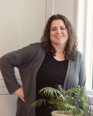 Photo of Juli Kulyk, Pre-Licensed Professional, MACP