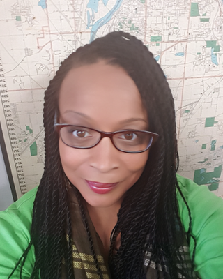 Photo of Tanya Eubanks, Licensed Professional Clinical Counselor, LPCC
