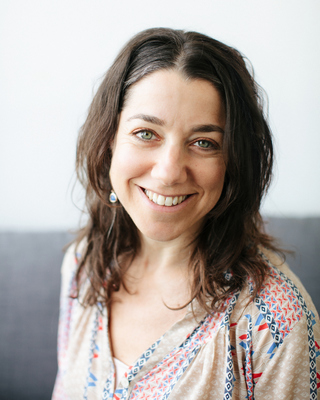 Photo of Emily Fasten, Marriage & Family Therapist in San Francisco, CA