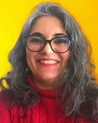 Photo of Ivana Peixoto, MA, nd