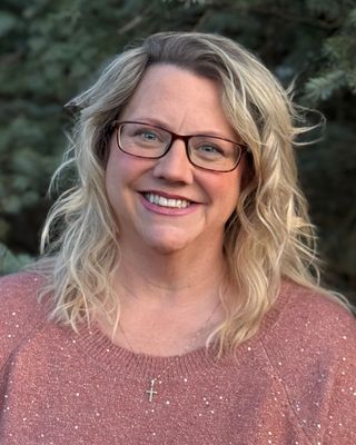 Photo of Susan J Hillard, Pre-Licensed Professional