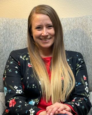 Photo of Stephanie Rohr, Marriage & Family Therapist, LMFT, LAC