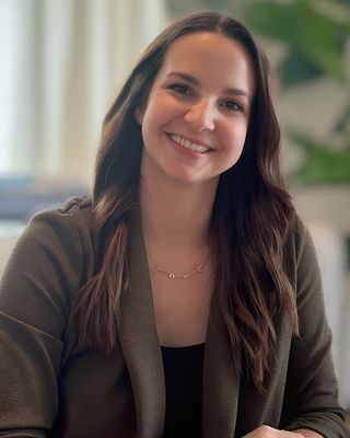 Photo of Shaina Henry, Clinical Social Work/Therapist, LCSW, CADCII