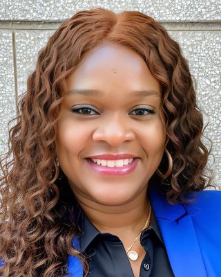 Photo of Beatrice Ekwunife, Psychiatric Nurse Practitioner