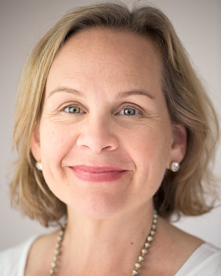 Photo of Kelly Inselmann, Clinical Social Work/Therapist, LCSW, I-AYT, CGP