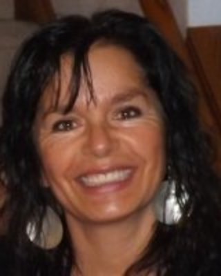 Photo of Stephanie Mora DeRosby, Licensed Professional Counselor