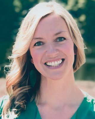 Photo of Krista Abraham, Registered Social Worker in Barrie, ON