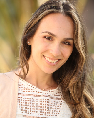 Photo of Pauline Lalezari, Marriage & Family Therapist in Los Angeles County, CA