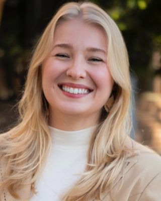 Photo of Keri Kurtz, Pre-Licensed Professional, MS, RMHCI, CCTP