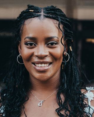 Photo of Jeanette Ganza, Clinical Social Work/Therapist, LLMSW