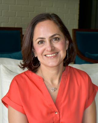 Photo of Ana Escalona Amaré, Clinical Social Work/Therapist, LCSW, CGP